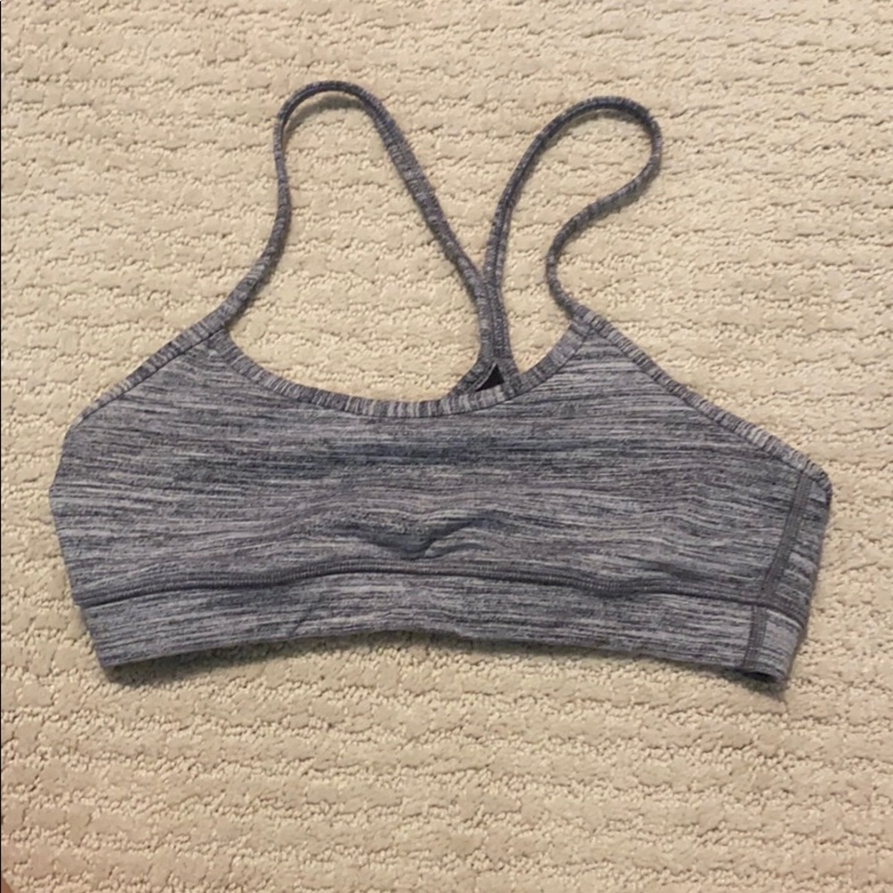 Heathered grey Lululemon size 4 flow y IV bra